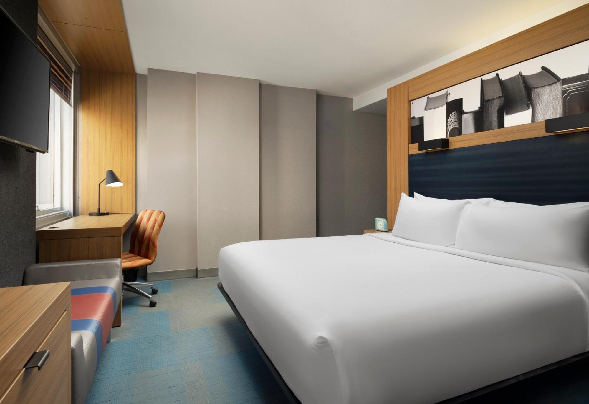 เอลอฟต์ ชิคาโก ดาวน์ทาวน์ ริเวอร์นอร์ท Hotel ภายนอก รูปภาพ