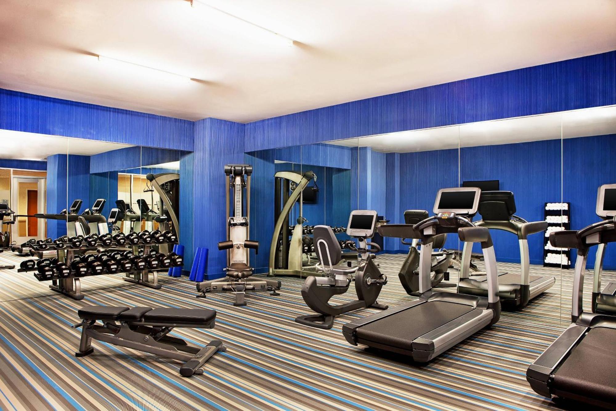 เอลอฟต์ ชิคาโก ดาวน์ทาวน์ ริเวอร์นอร์ท Hotel ภายนอก รูปภาพ